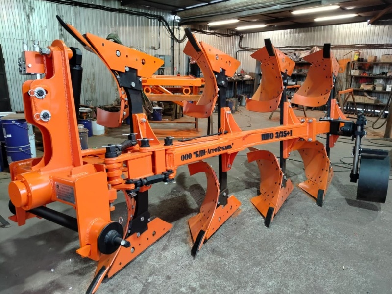 Плуг навесной оборотный 3/35+1 купить в Махачкале – «БДН-АгроКубань», 10