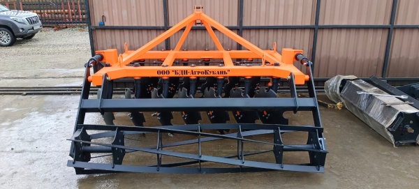 Борона дисковая навесная БДН 2,4х2Н с амортизаторами катка, 14 рабочих органов купить в Махачкале – «БДН-АгроКубань», 2