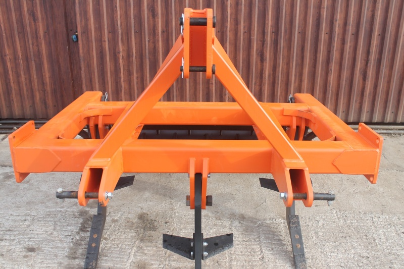 Плуг чизельный ПЧН-1,6 с зубчатым катком купить в Махачкале – «БДН-АгроКубань», 5