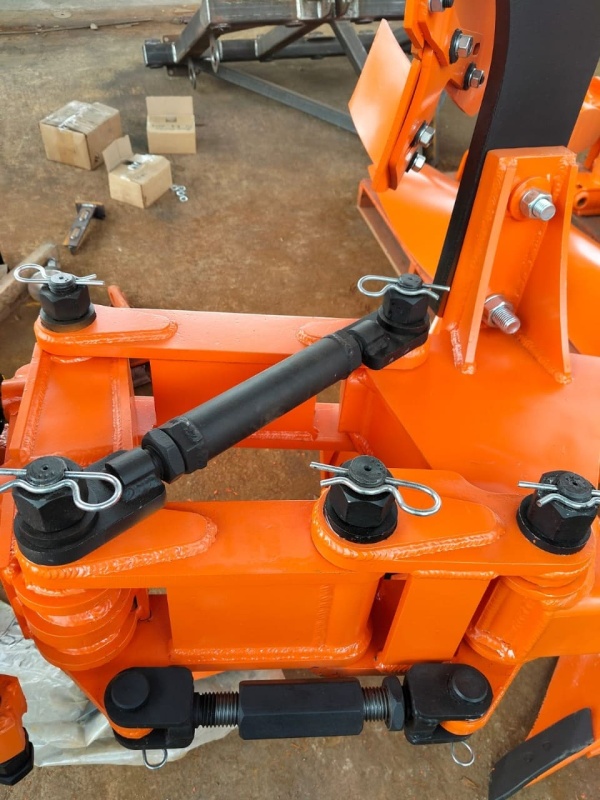 Плуг навесной оборотный 3/35 купить в Махачкале – «БДН-АгроКубань», 7