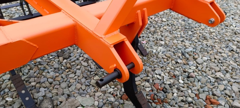 Плуг чизельный ПЧН 1,6 с планчатым катком купить в Махачкале – «БДН-АгроКубань», 5