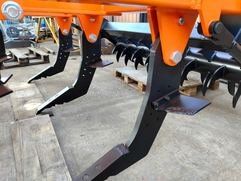 Плуг чизельный навесной ПЧН-2,1Н с зубчатым катком купить в Махачкале – «БДН-АгроКубань», 6