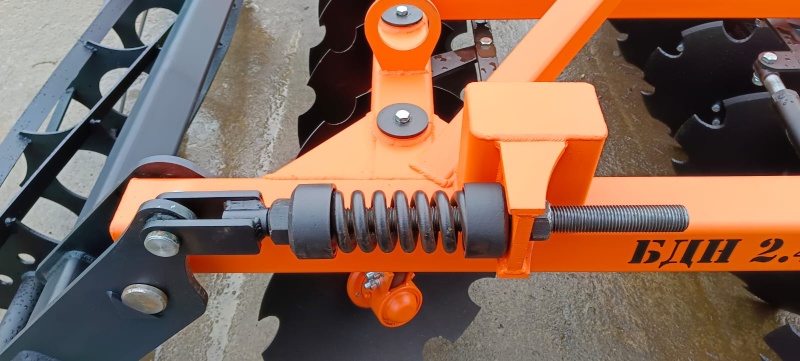 Борона дисковая навесная БДН 2,4х2Н с амортизаторами катка, 14 рабочих органов купить в Махачкале – «БДН-АгроКубань», 6