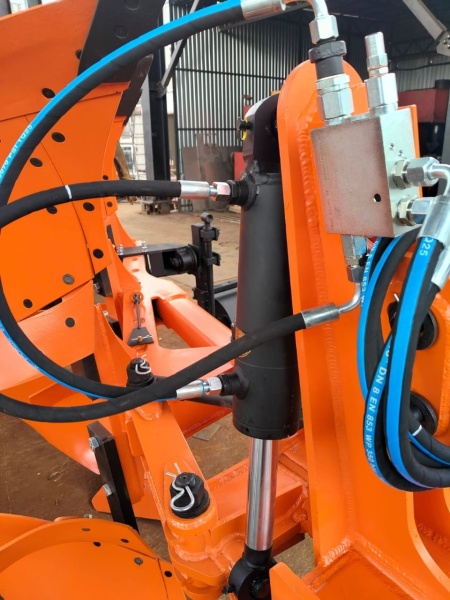 Плуг навесной оборотный 3/35 купить в Махачкале – «БДН-АгроКубань», 3