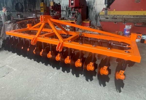 Борона дисковая навесная БДН 4х2Н, 26 рабочих органов купить в Махачкале – «БДН-АгроКубань», 3